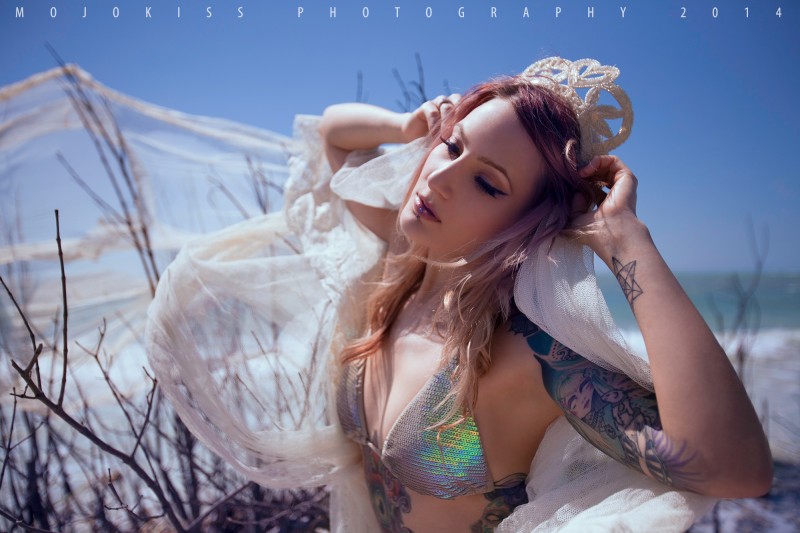 Angelika Beach Veil